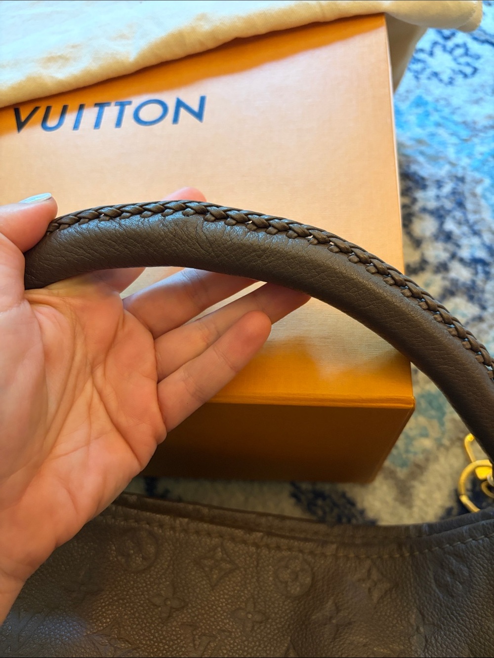 Louis Vuitton Monogram Empreinte Taupe Brown Leather Artsy - Picture 14 of 15